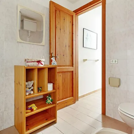 Edera House *