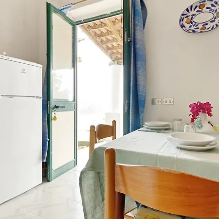 Edera House *